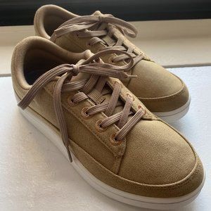 Allbirds Women's Canvas Pacers - Size 8